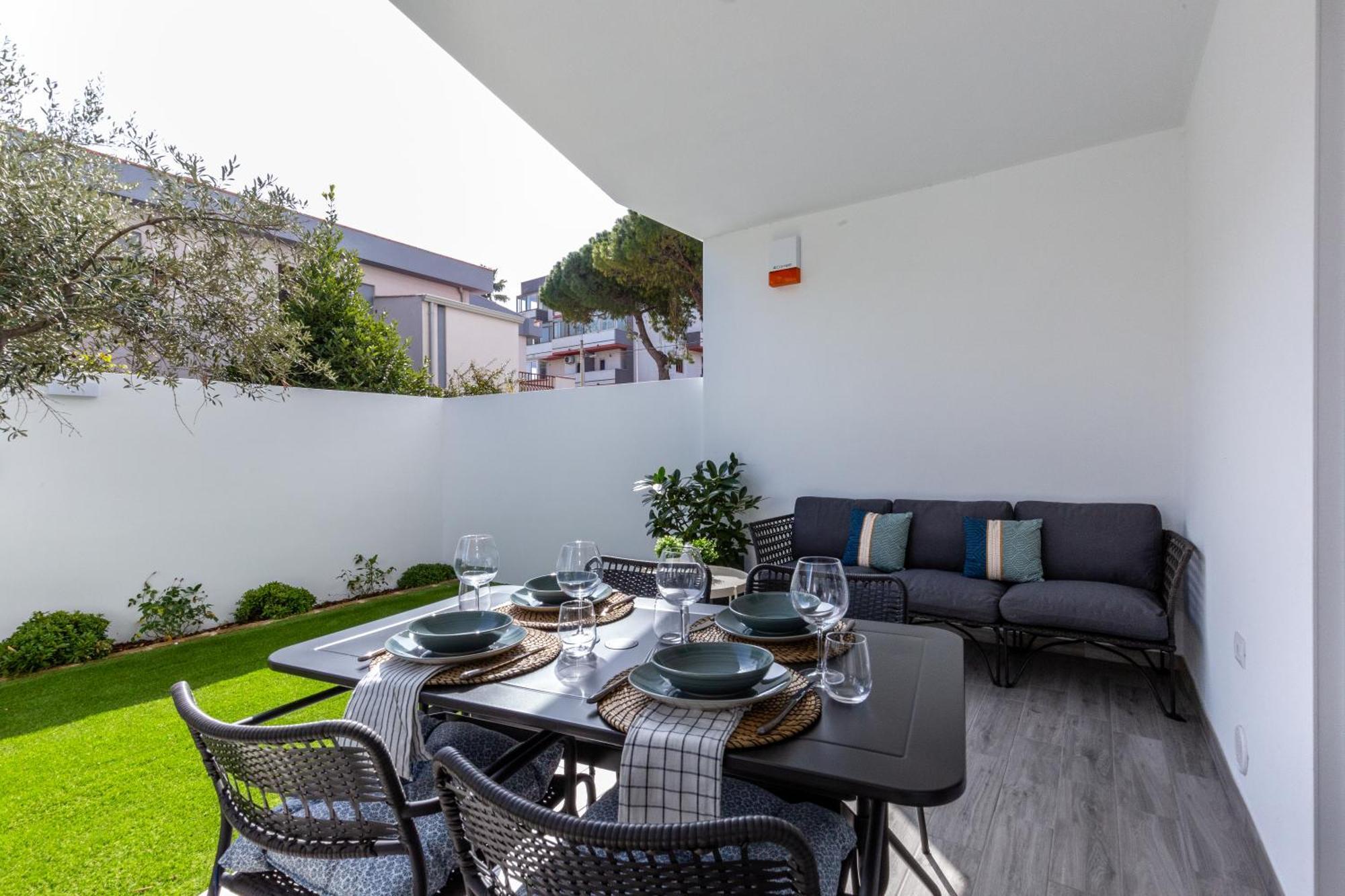 Colombo Palace - Viale Colombo 358 콰르투 산텔레나 외부 사진
